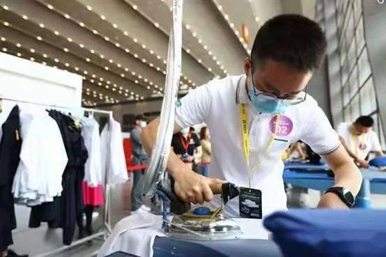 陜西省第十二屆洗染職業(yè)技能競賽成功舉辦 推動行業(yè)技能升級與服務(wù)創(chuàng)新